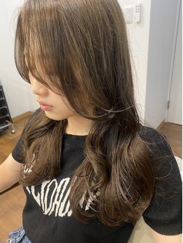 グレイスヘアーラン(grace hair Lan)の写真/輪郭と骨格に合わせたスタイルのご提案が嬉しい！レイヤーカットや顔周りのカットが得意の似合わせサロン◎