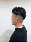 メンズスタイル　スキンフェード　外国人風ツーブロック