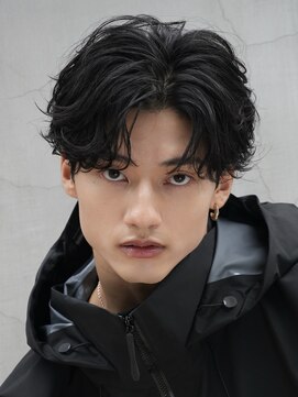 レタッチバイフィフス(RETOUCH by fifth) 原宿シャドウパーマ無造作センターパート大人色気ビジネスヘア