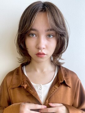 スミス 秋葉原(Smith) レイヤーカットハッシュカット顔まわりミディアムロング