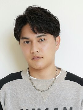 ログ(LOG) フェザーパーマ ナチュラルセンターパート 高松