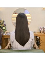 リタ(lita) 大人女性のための艶まとまりロング|広がり・うねり改善ケア