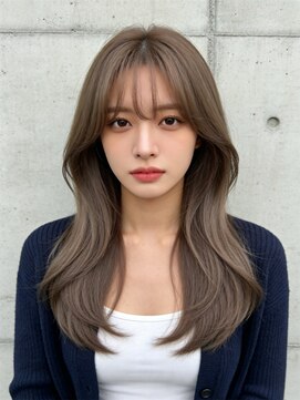 エイチ ウルフカット 大阪梅田(811) バタフライカット韓国風前髮くびれショートくるみちゃんヘア50代