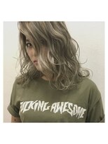 トロニー(TLONY)&nbsp;ホワイトグレージュ ハイライト