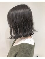 ノイ(neu)&nbsp;カーキグレーアッシュ☆【静岡/静岡駅】