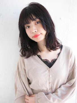 ルティア 池袋(Lutia) 暗髪切りっぱなしボブ