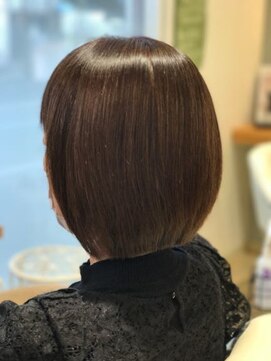 ハーツ(HEARTS) ツヤ髪ボブ