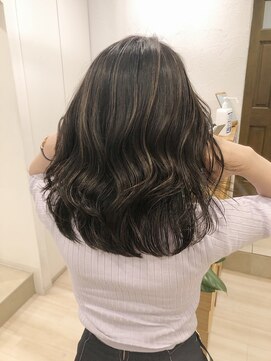 マリーナヘアー(marina hair) 【marina】グレージュのハイライト