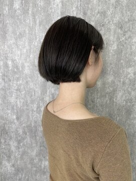 ルッソ チアロ(Lusso chiaro) ☆すっきり丸みショート☆/30代40代50代