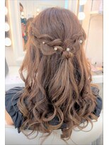 ヘアメイクアンドフォトスタジオ ベストシーン 有楽町 東京交通会館 ハーフアップ