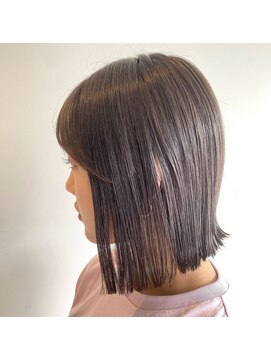 美容室 アイディー i-dee ぱつっとボブ