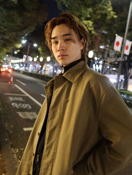 オーシャントーキョー ホワイト 原宿(OCEAN TOKYO WHITE) 耳掛けミディアムボブ