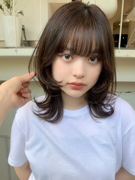 アクアオモテサンドウ(ACQUA omotesando) ◇小顔になれるミディアムウルフ