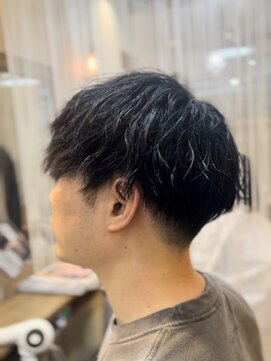 クオリア(QUALIA) 刈り上げツイストスパイラルマッシュ