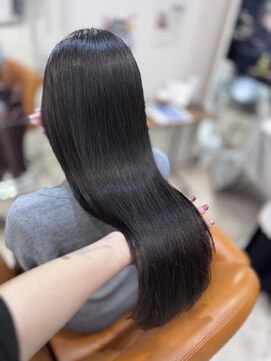 カルマ(KARMA) グレージュ