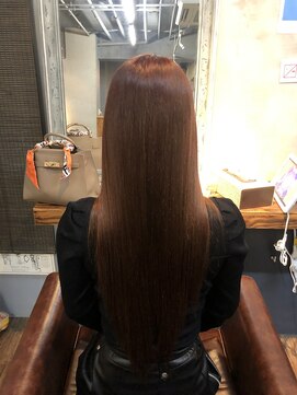 スローネ(THRONE) 髪質改善酸性ストレートで艶髪／20代30代40代／新宿