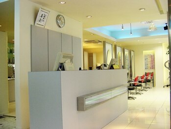 サロン ド ジュン アールグレイ高崎の写真/経験豊富なスタイリストがあなたにぴったりなStyleをご提案！理容室×美容室併設サロン【高崎/髪質改善】
