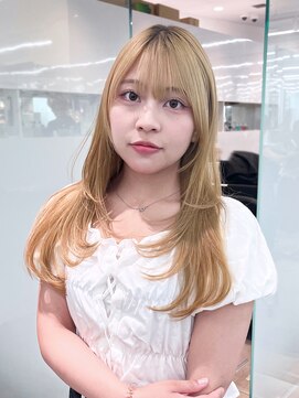 アルバム 渋谷パルコ(ALBUM) ブリーチ顔周りレイヤーおくれ毛前髪カット_F31034