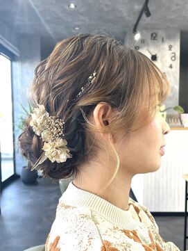 タイ(~tie.) ルーズシニヨン