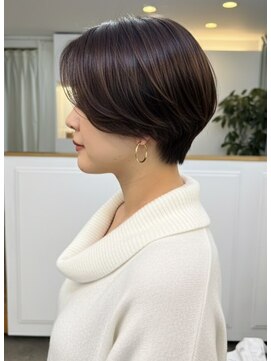 大人ショートボブ/ハンサムショート/前髪なし/20代30代40代