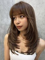 ヨロ 上野(YOLO)&nbsp;ハイライトカラーミルクティーベージュケアブリーチダブルカラー