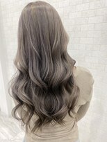 アプティ マーフ(appty maaf)&nbsp;透明感ありシルバーカラー