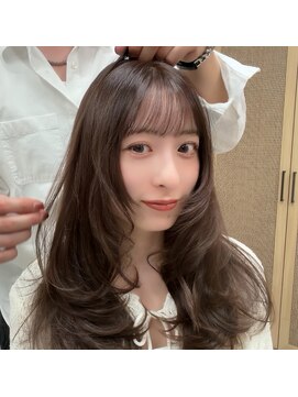 天神美容室 盛れるレイヤーカット×ブリーチなしチョコレートブラウン
