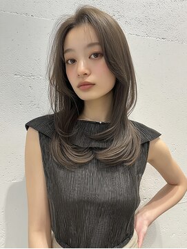 レア 銀座(Le'a) レイヤーカットハイレイヤー顔周りカット韓国風レイヤー髪質改善