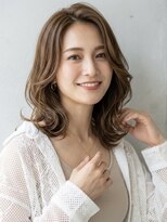 アールイーノウン 阿倍野区昭和町店(re; nown)&nbsp;小顔ミディアムくびれヘア韓国風エギョモリ