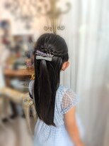 クリーム(Cream)&nbsp;お子さんヘアセット・ハーフアップヘア