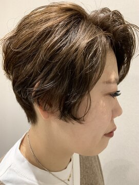 ヘアー ル シェーヌ キューブ(hair le chene CUBE) ヌーディーショート