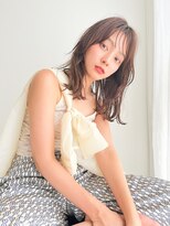 メーヴェ(Mowen) mowen×外ハネミディアム×小顔カット×アッシュベージュ