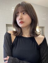 アイヴィー(IVY)&nbsp;明るめベージュカラー外ハネボブ【肥田亜沙美】