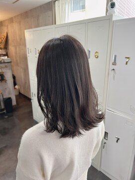 トゥーミー(to mee) セピアベージュ♪【新田】