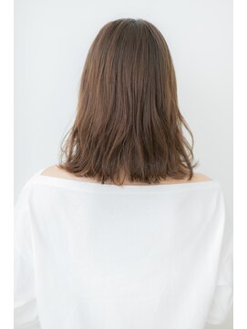 カバーヘア ブリス 大宮西口(COVER HAIR bliss) ミルクティーアッシュふんわりカールセミディX大宮10代20代30代