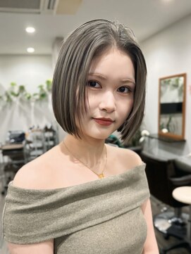 エヴァン(HEVIN) オリーブグレージュ