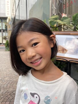 ビュートリアム 梅田(BEAUTRIUM) キッズカット