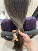 明るめアッシュベージュ　〇