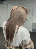 ミルクティーグレージュ　ハイトーンカラー　初ブリーチ