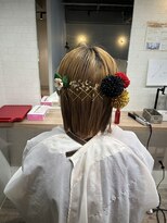 コワファーストナガサキシャンプーボーイ(COIFF1RST NAGASAKI SHAMPOO BOY)&nbsp;タイトアレンジ  成人式ヘア 長崎浜の町