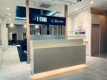 9o'clock  津志田店【ナインオクロック】