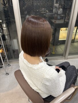 サクラ オモテサンドウ(SAKURA) 美髪矯正でアイロン要らずで朝楽ちんボブに