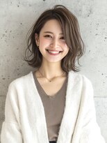 赤れんがアネックス(ANNEX)&nbsp;ミディアムヘア レイヤーカット 30代40代50代60代◎