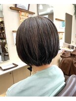 髪師 ケンジロウ(Kenjiro)&nbsp;丸みショートボブ