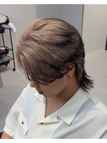 テンバイリップスヘアー(TEN by LIPPS hair)&nbsp;ミルクティーベージュエンドカラーブリーチセンターパートウルフ