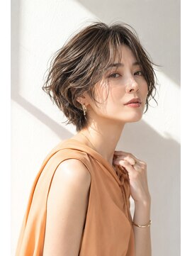 アッシュ 学芸大学店(Ash) ショート/大人女性/ベージュアッシュ/白髪ぼかしハイライト