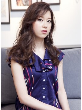 ウォーレントリコミニューヨーク ハービスエント大阪梅田店(WARREN TRICOMI NEW YORK) 【WARREN・TRICOMI】憧れミセスの大きめカールロング