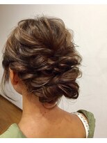 ニコラ(nicola) nicola×シニヨン