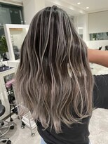カラ ヘアーサロン(Kala Hair Salon) コントラストハイライトバレイヤージュ　