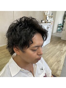 ジュエ ヘアー デザイン(Jue hair design) ツーブロウルフ/大人パーマ